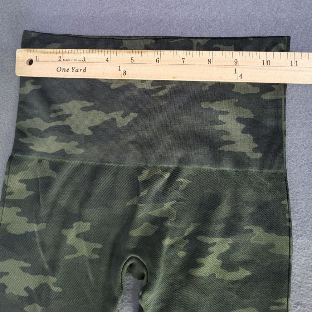 Spanx Small Look at Me Now Seamless Leggings Camo Green FL3515 Shaping - Picture 4 of 7